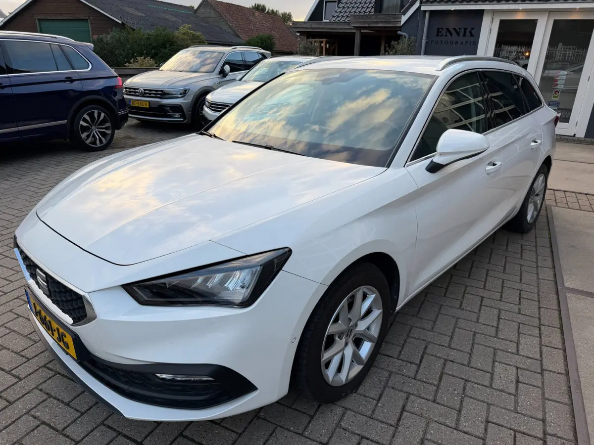 1.5 TSI Style Launch Edition / ACC / Led / CarPlay / Trekhaak .