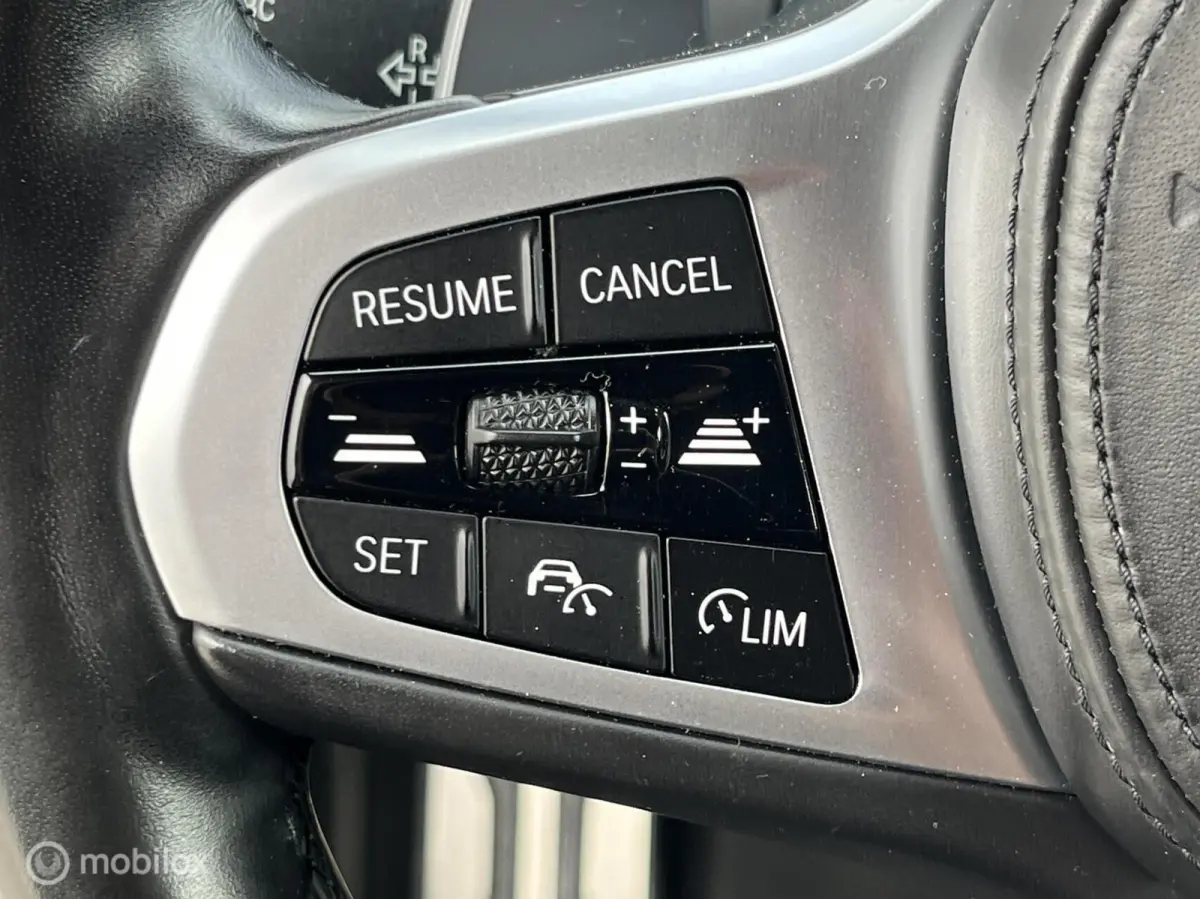 330e xDrive aut, M Sport, Trekhaak, LED