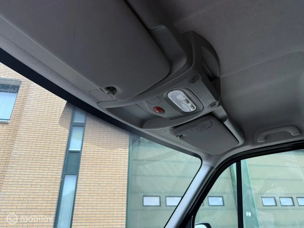 bestel T33 2.3 dCi L2H2