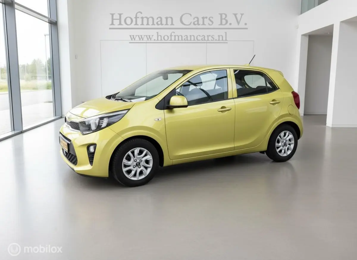 1.0 MPi DynamicLine | Camera | CarPlay | Navigatie | Cruise Control