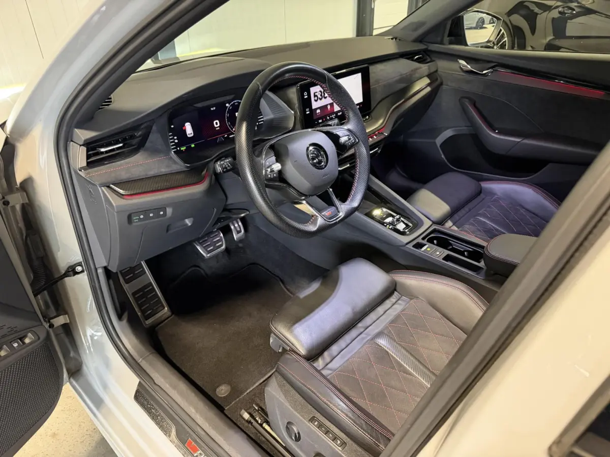 1.4 TSI RS iV PHEV Camera Head-up Memory Sfeer