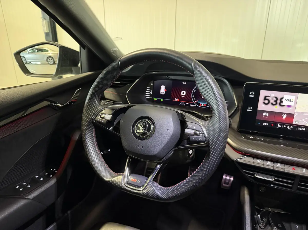 1.4 TSI RS iV PHEV Camera Head-up Memory Sfeer