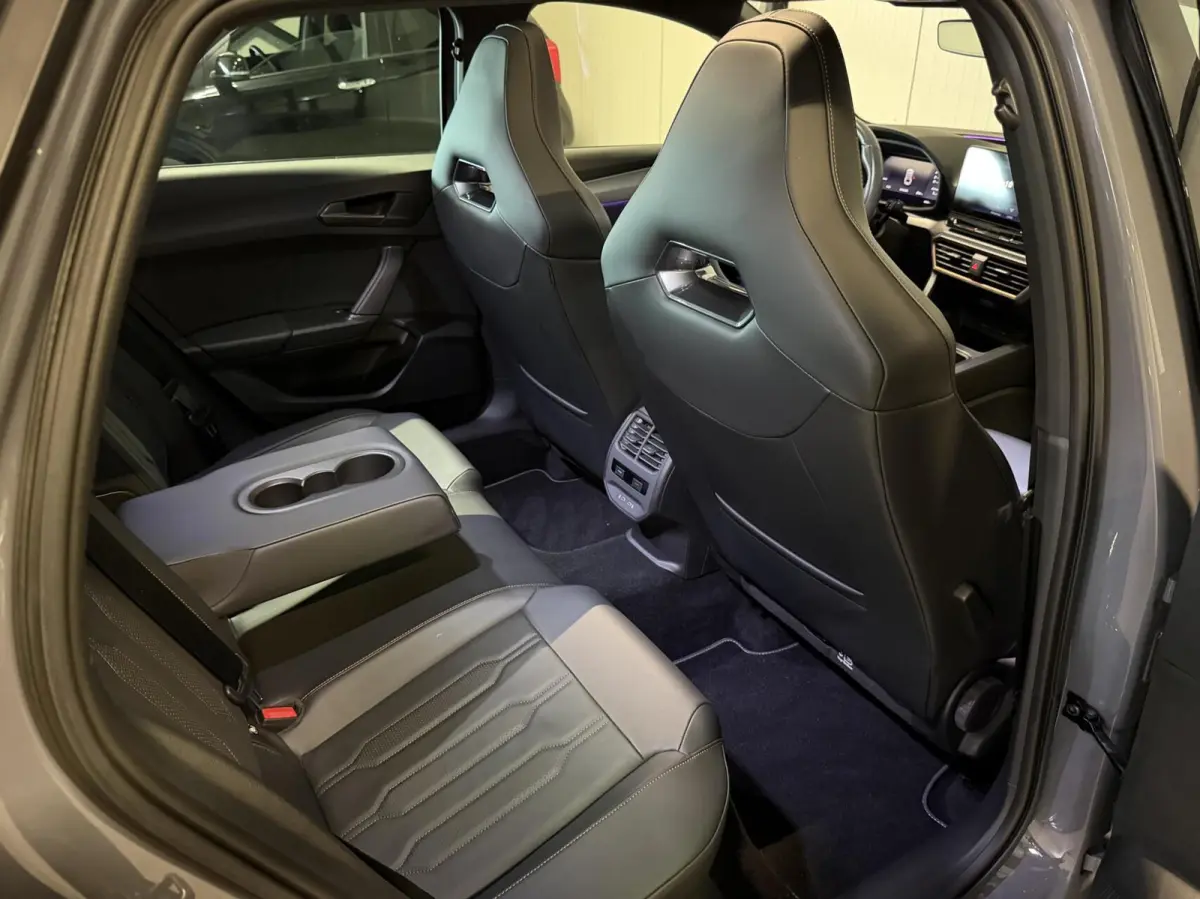 1.4 e-Hybrid VZ Copper Edition Pano