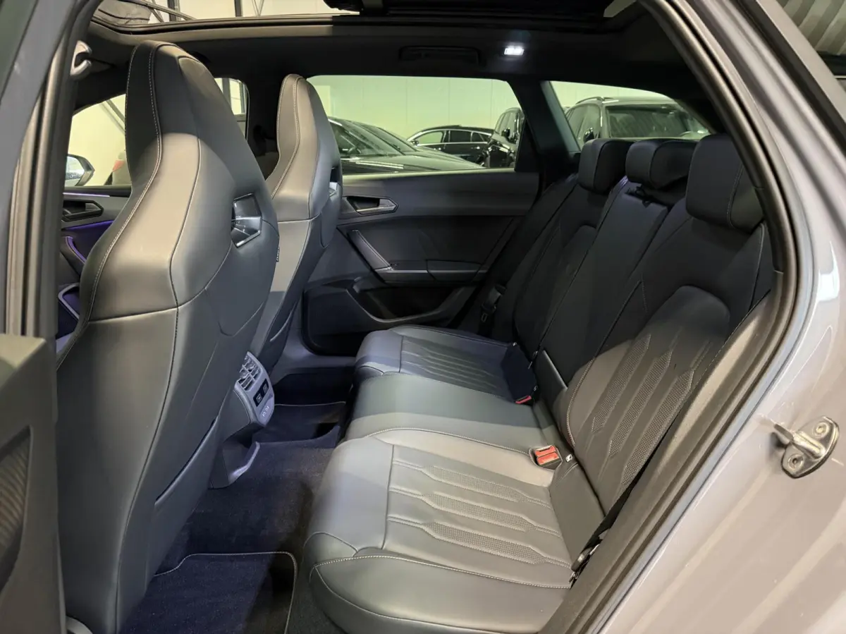 1.4 e-Hybrid VZ Copper Edition Pano