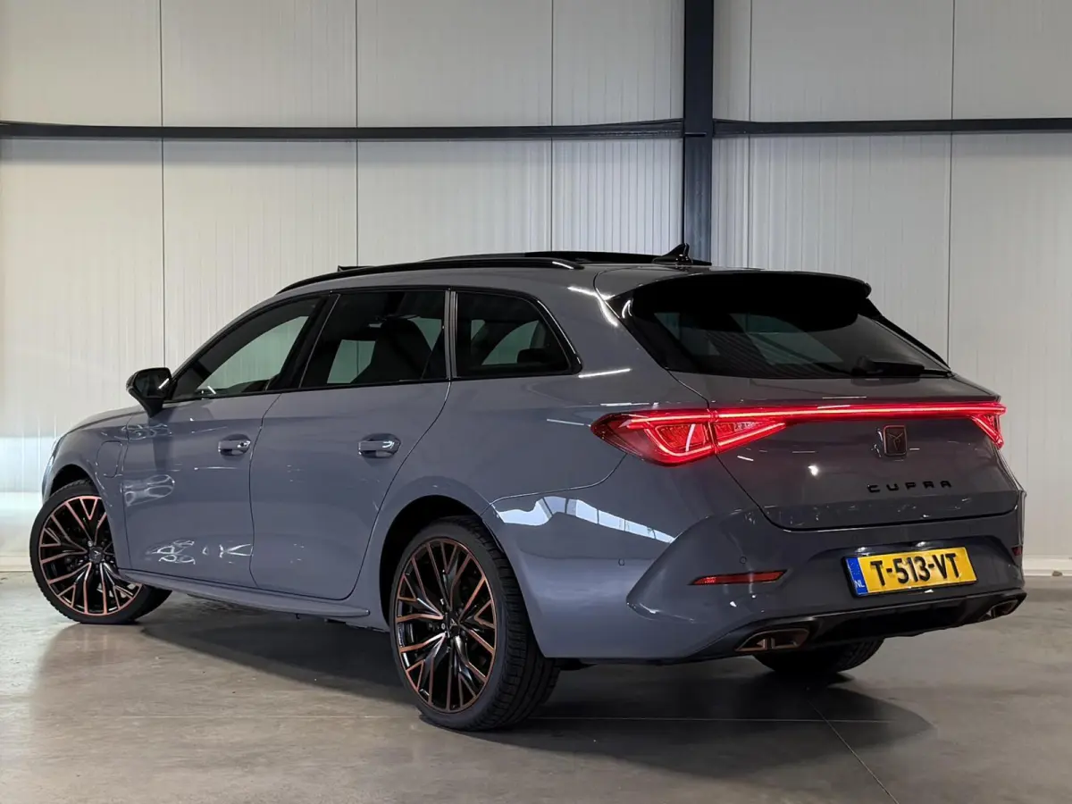 1.4 e-Hybrid VZ Copper Edition Pano