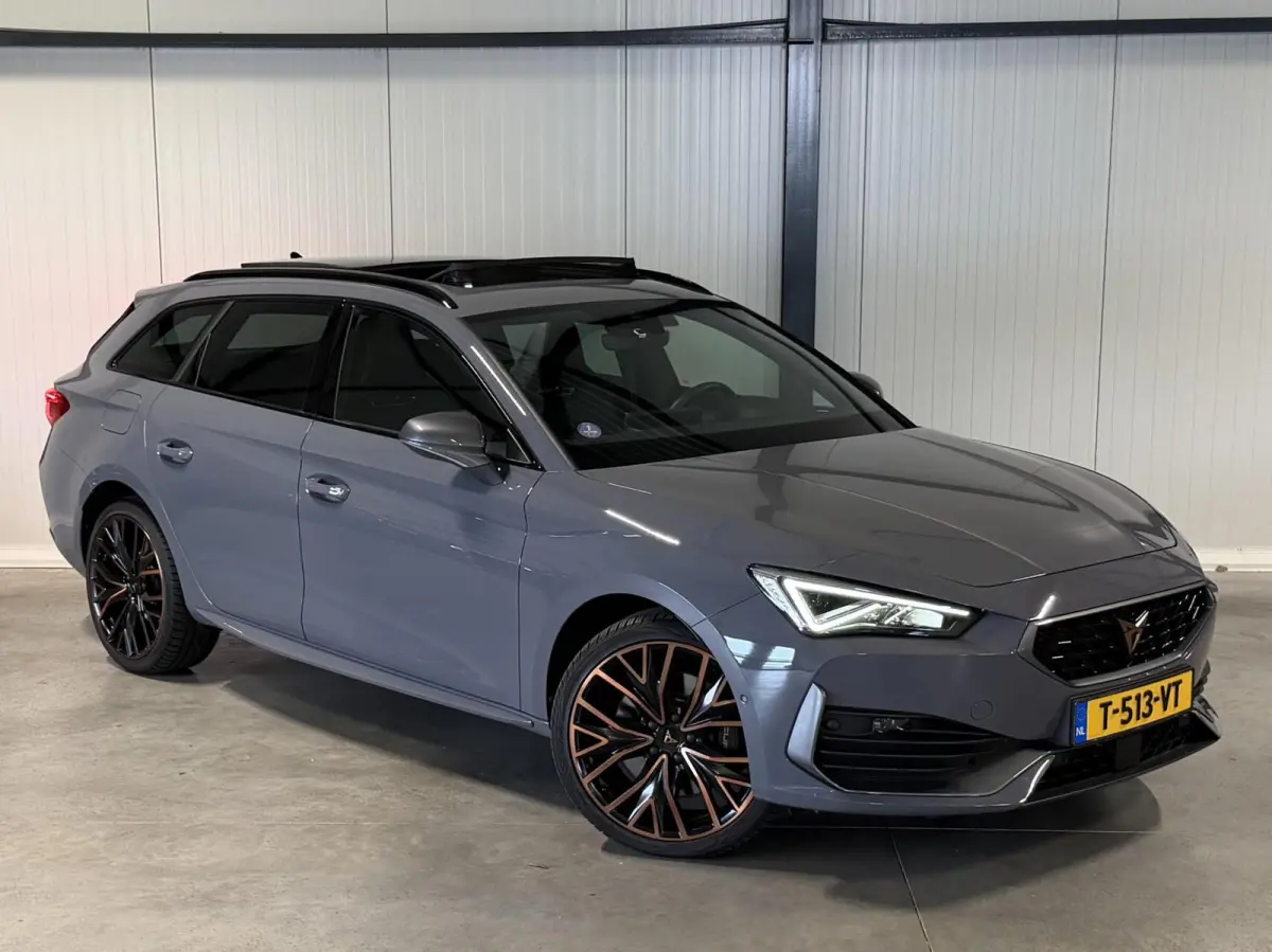 1.4 e-Hybrid VZ Copper Edition Pano
