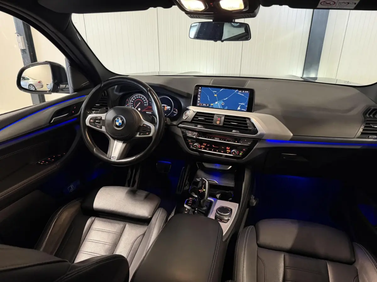 xDrive20i High Executive M-sport Pano Trekhaak H/K