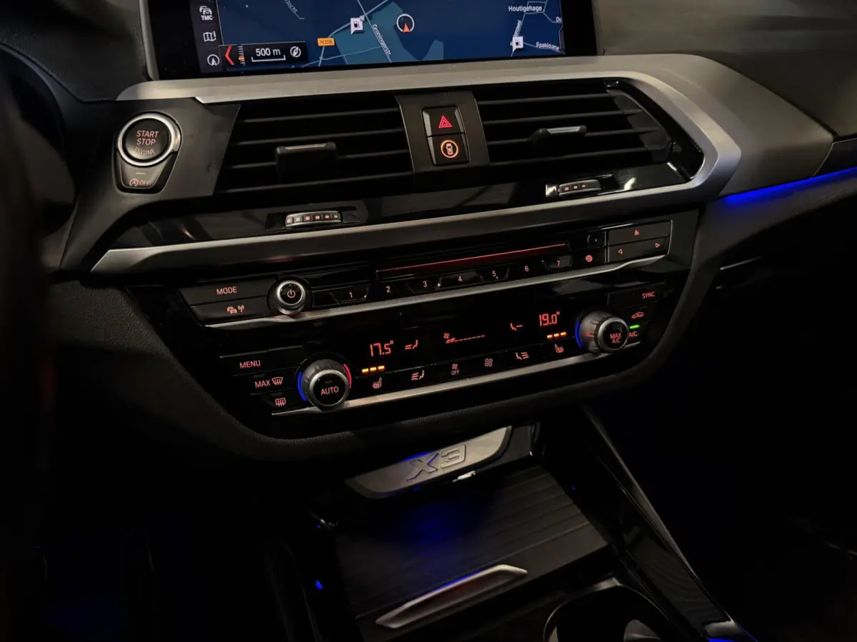 xDrive20i High Executive M-sport Pano Trekhaak H/K