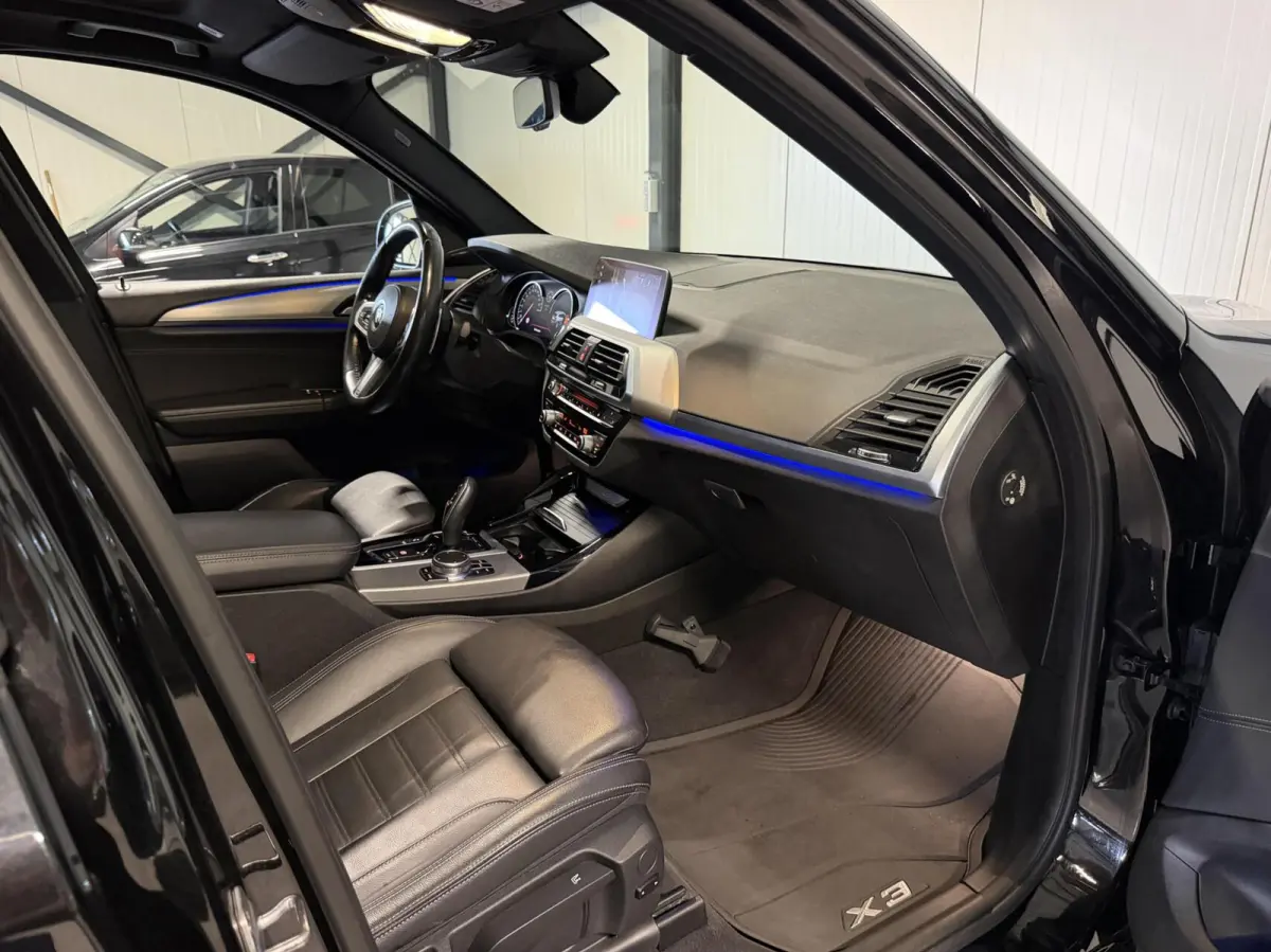 xDrive20i High Executive M-sport Pano Trekhaak H/K
