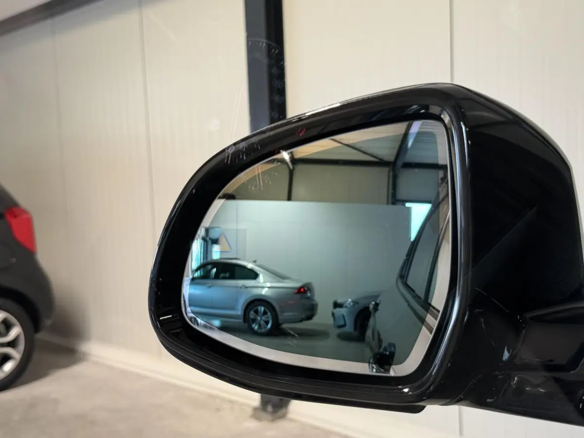 xDrive20i High Executive M-sport Pano Trekhaak H/K