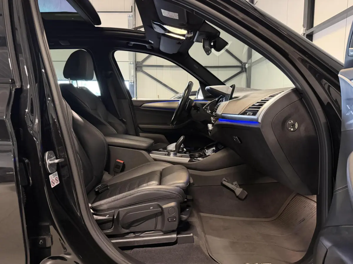 xDrive20i High Executive M-sport Pano Trekhaak H/K