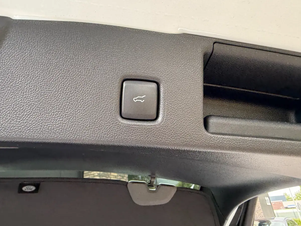 2.5 243pk PHEV ST-Line X Navi, Trekhaak, 36-gr camera, HUD, Adoptieve LED etc.