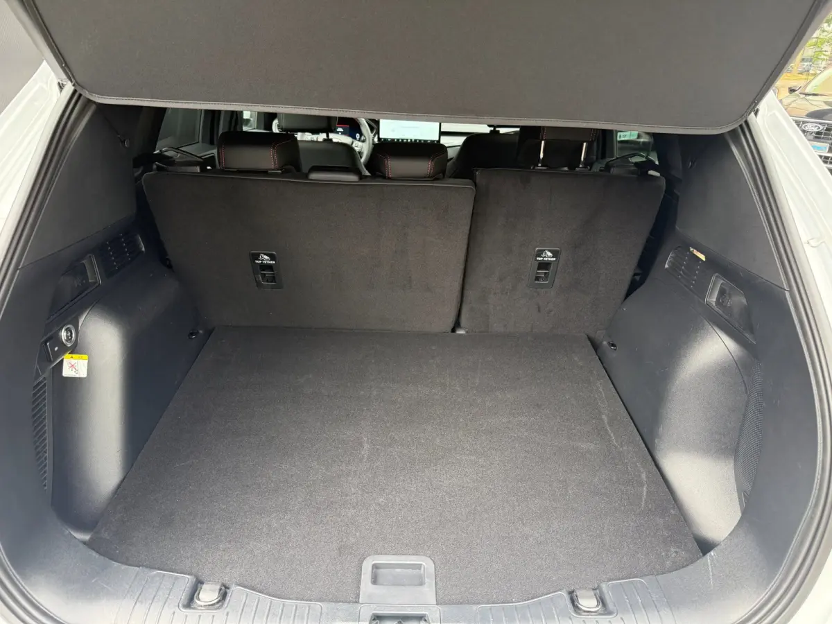 2.5 243pk PHEV ST-Line X Navi, Trekhaak, 36-gr camera, HUD, Adoptieve LED etc.