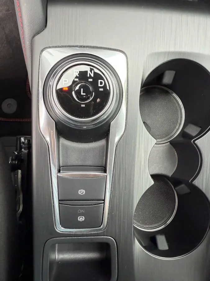 2.5 243pk PHEV ST-Line X Navi, Trekhaak, 36-gr camera, HUD, Adoptieve LED etc.