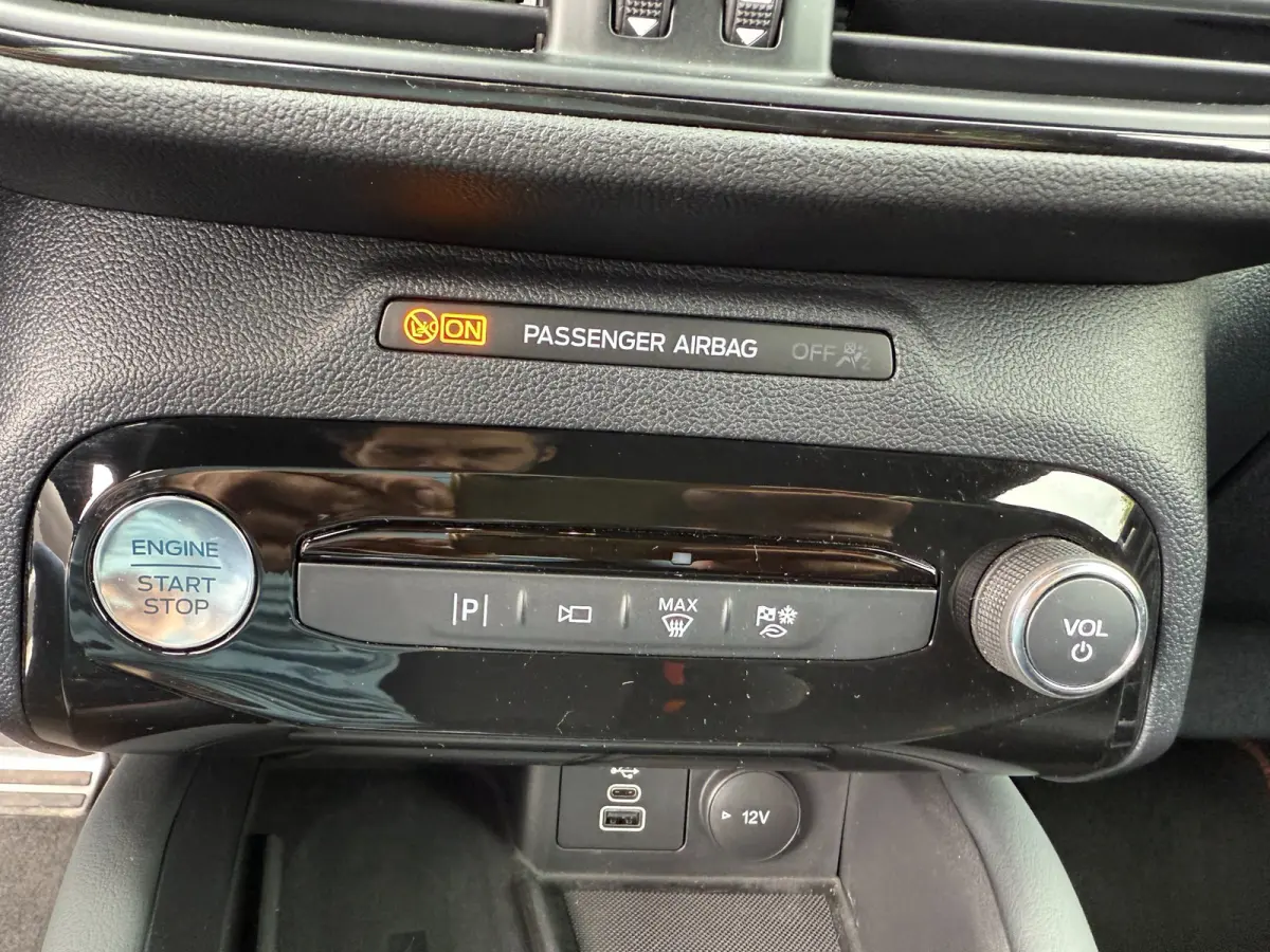 2.5 243pk PHEV ST-Line X Navi, Trekhaak, 36-gr camera, HUD, Adoptieve LED etc.