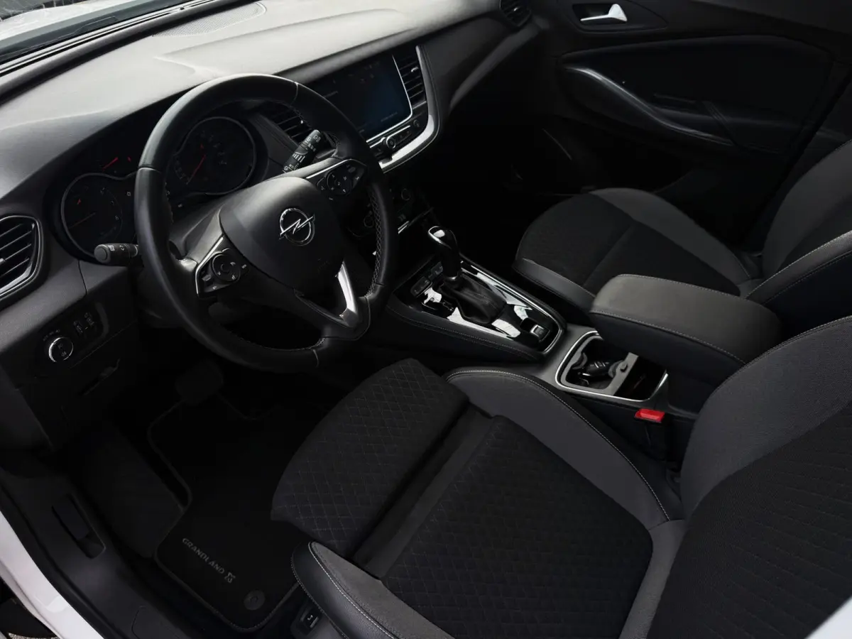 1.2 Turbo Innovation 131PK|NL Auto|Navi|Carplay|Camera|AUT|BLIS|Lane Assist|Cruise|Sportstoelen|Full Led|Isofix