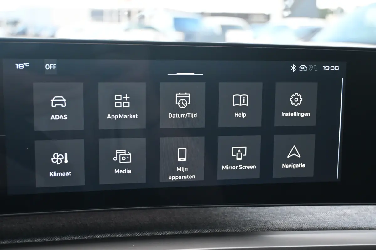 GT Exclusive | Adaptieve cruise control met Stop&Go functie | LED 3D-achterlichten | Pack Safety Plus