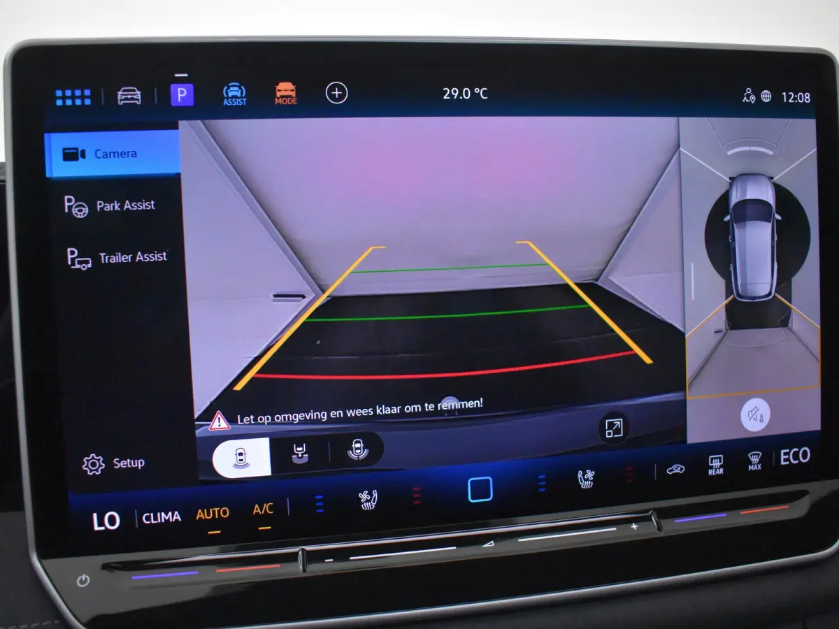 R-Line Edition - eHybrid | 'App-Connect' draadloze smartphone integratie | Automatische afstandsregeling (Adaptive Cruise Control) | Diefstalalarm