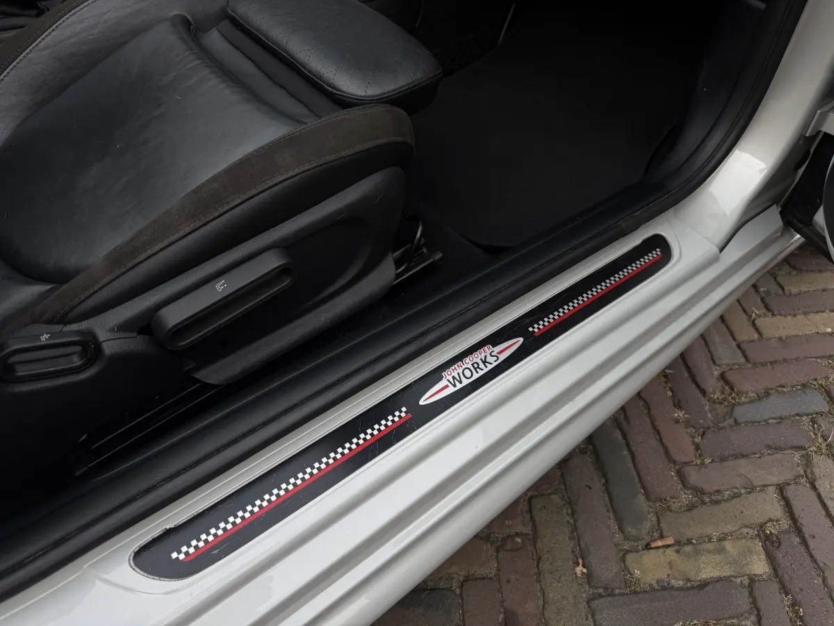 2.0 John Works Chili Aut. l ACC l Leder l Camera l Keyless l Harman/Kardon