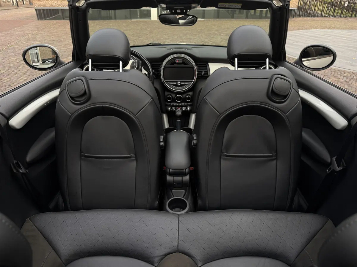 2.0 John Works Chili Aut. l ACC l Leder l Camera l Keyless l Harman/Kardon