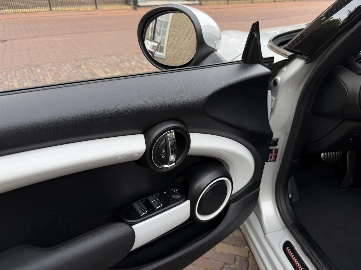 2.0 John Works Chili Aut. l ACC l Leder l Camera l Keyless l Harman/Kardon