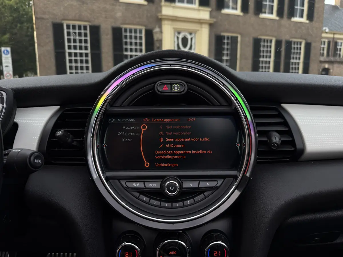 2.0 John Works Chili Aut. l ACC l Leder l Camera l Keyless l Harman/Kardon