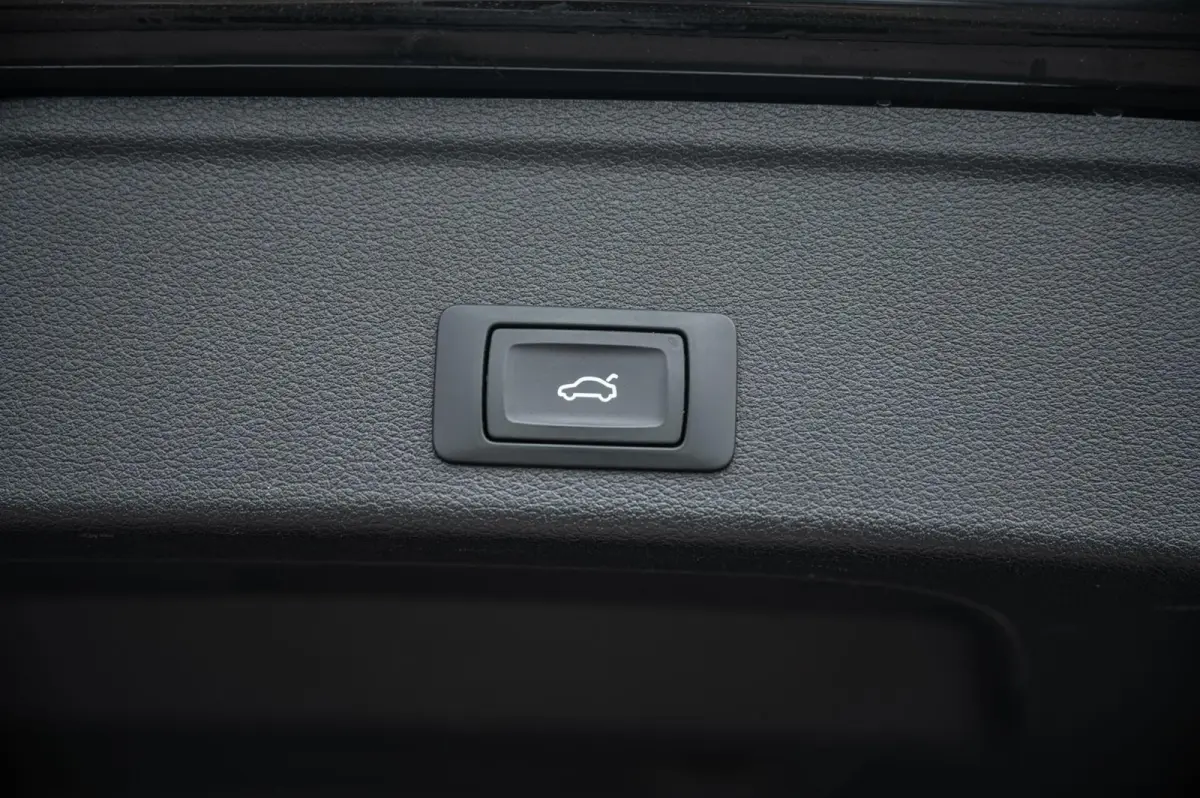 35 TFSI Pro Line TREKHAAK LED NAVI CRUISE