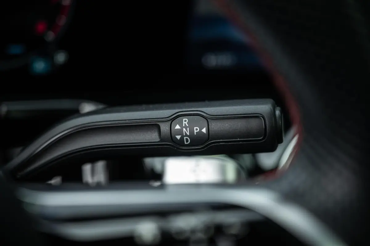 180 AMG LINE PANORAMADAK TREKHAAK HEAD UP 360 CAMERA STOELVERWARMING