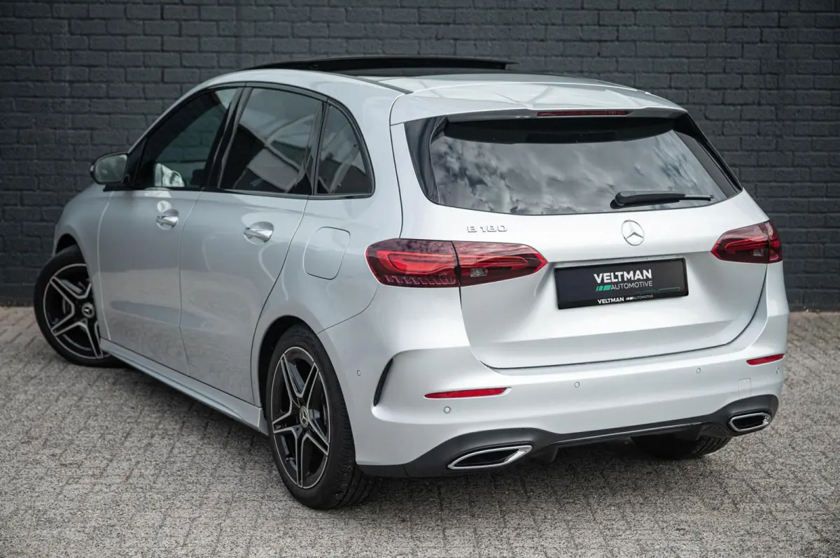 180 AMG LINE PANORAMADAK TREKHAAK HEAD UP 360 CAMERA STOELVERWARMING