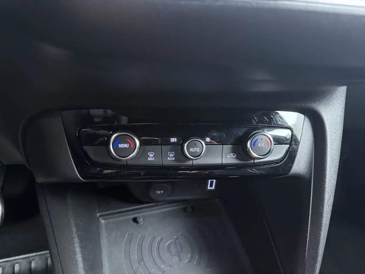1.2 Turbo Hybrid GS 145pk | Achteruitrijcamera | Apple Carplay/Android Auto|telefoonintegratie premium | Cruise control