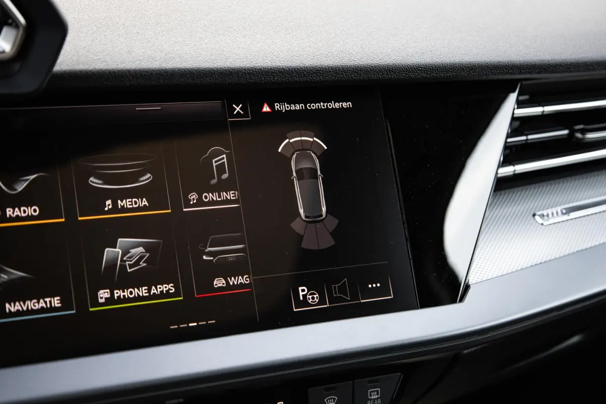 40 TFSI e 204pk Advanced edition | LMV 18'' | Panoramadak