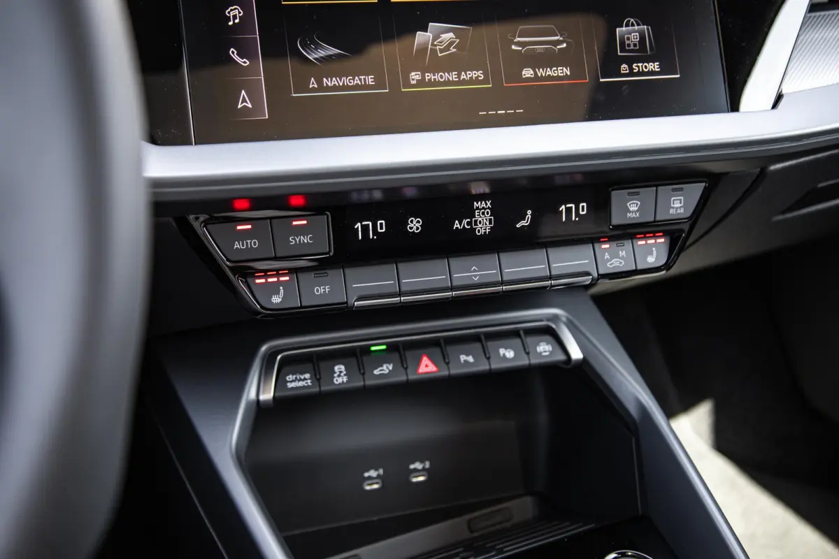 40 TFSI e 204pk Advanced edition | LMV 18'' | Panoramadak