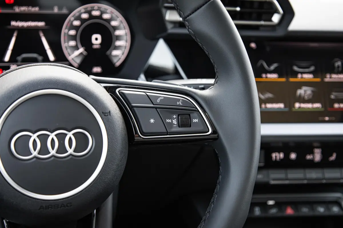 40 TFSI e 204pk Advanced edition | LMV 18'' | Panoramadak