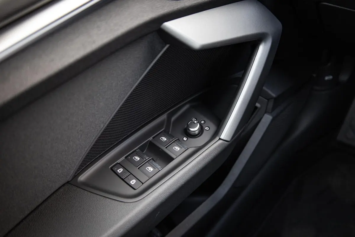 40 TFSI e 204pk Advanced edition | LMV 18'' | Panoramadak