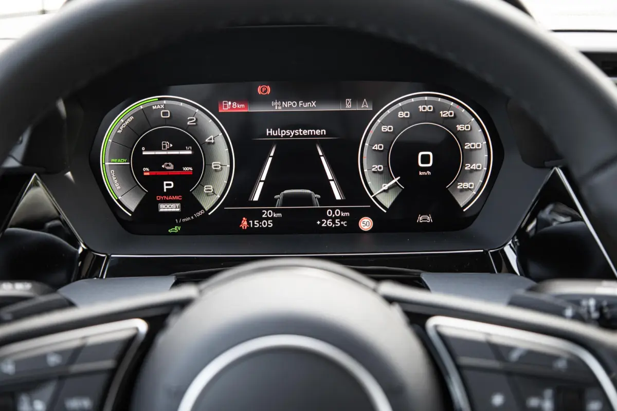 40 TFSI e 204pk Advanced edition | LMV 18'' | Panoramadak