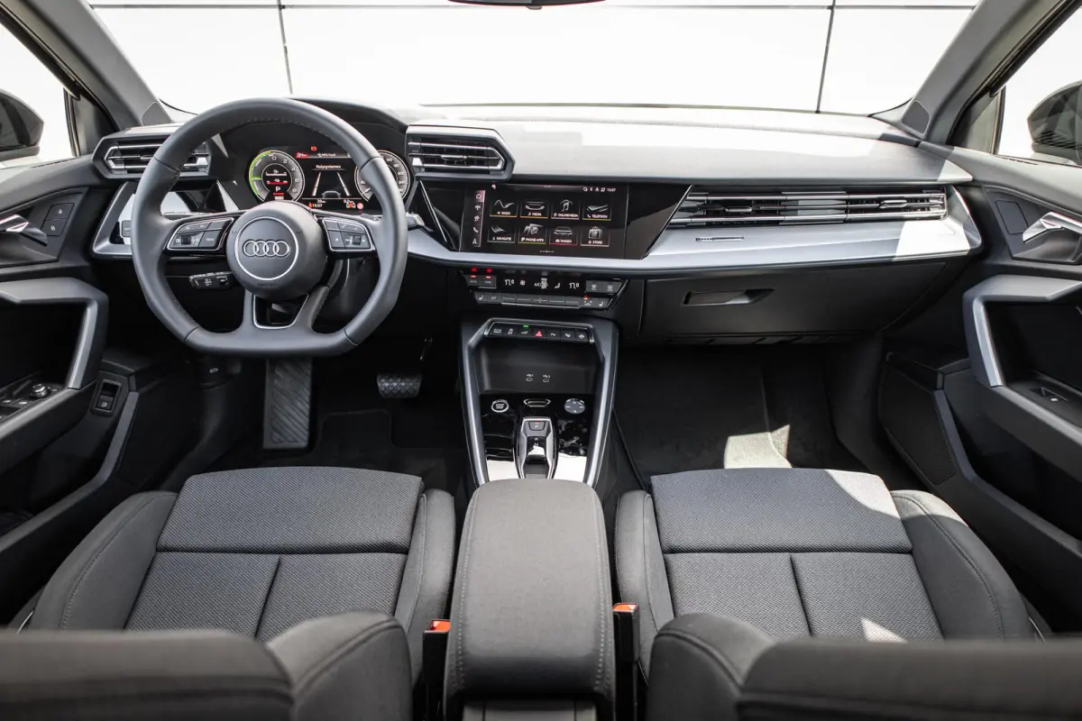 40 TFSI e 204pk Advanced edition | LMV 18'' | Panoramadak