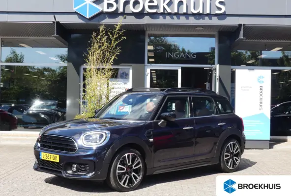 Cooper Chili | PANORAMADAK | STOELVERWARMING | HEAD-UP | PARKEERSENSOREN V+A | LMV 19" | NAVI | APPLE CARPLAY / ANDROID AUTO |
