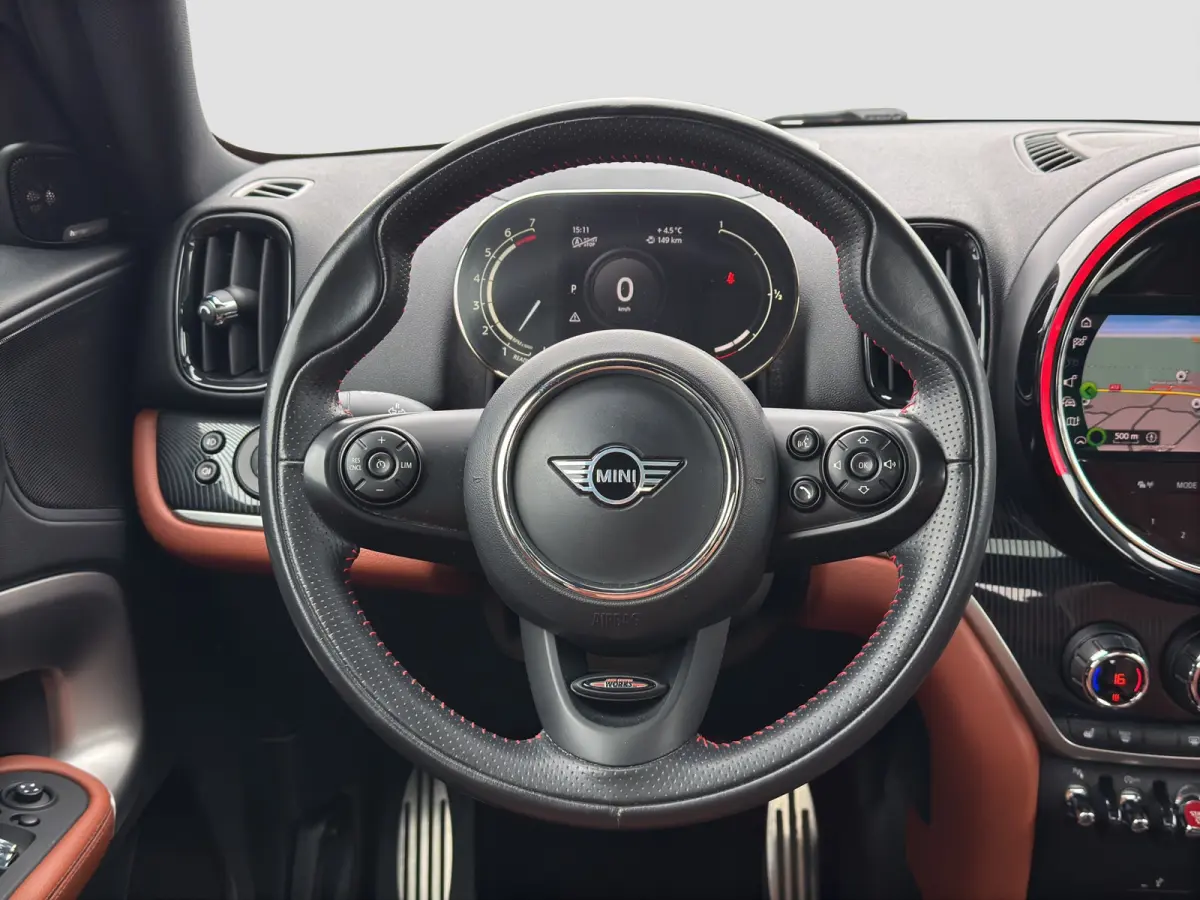 Cooper Chili | PANORAMADAK | STOELVERWARMING | HEAD-UP | PARKEERSENSOREN V+A | LMV 19" | NAVI | APPLE CARPLAY / ANDROID AUTO |
