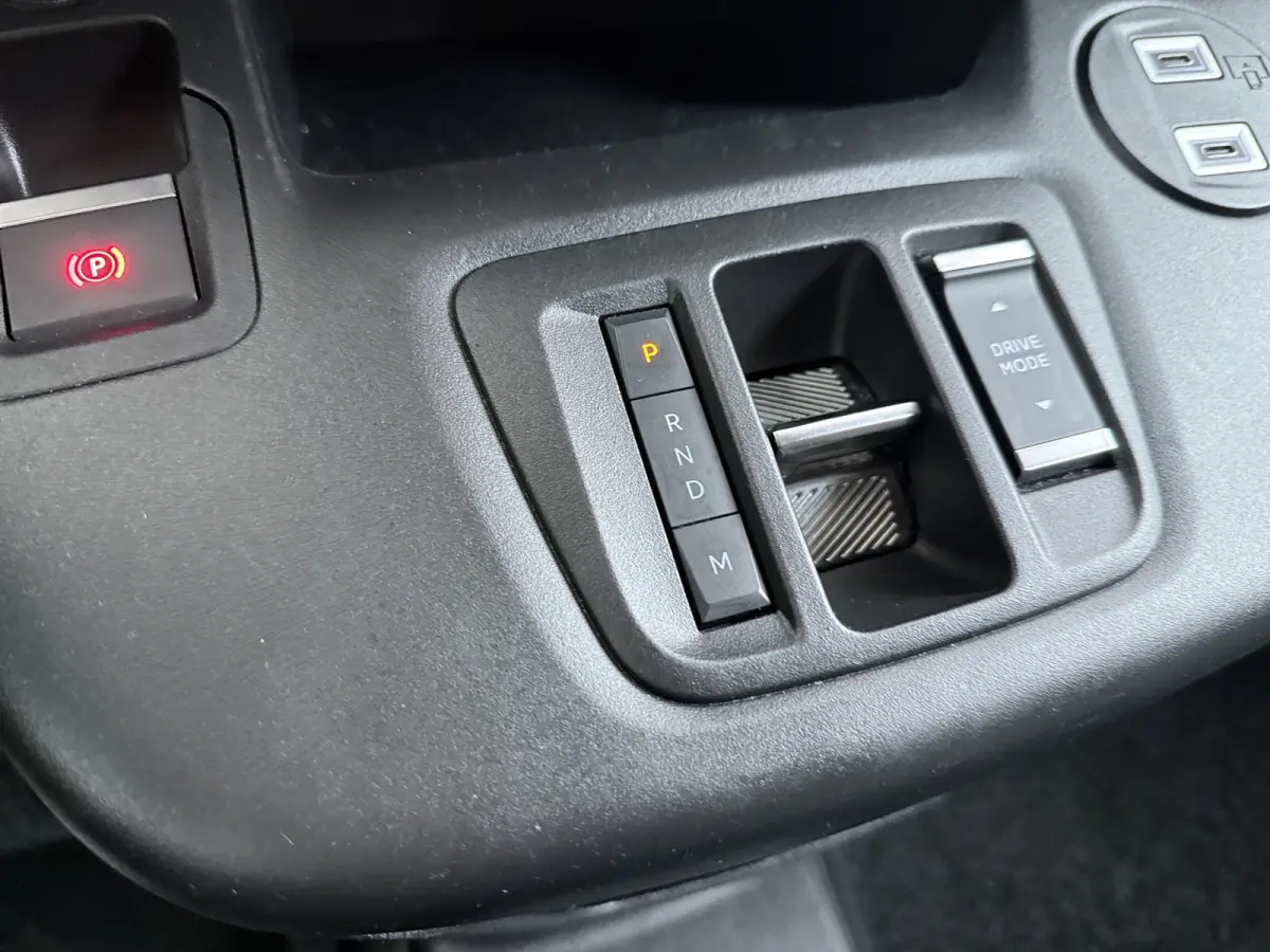 1.5D L1 130pk automaat | Achteruitrijcamera | Cruise control | Dodehoek detectie