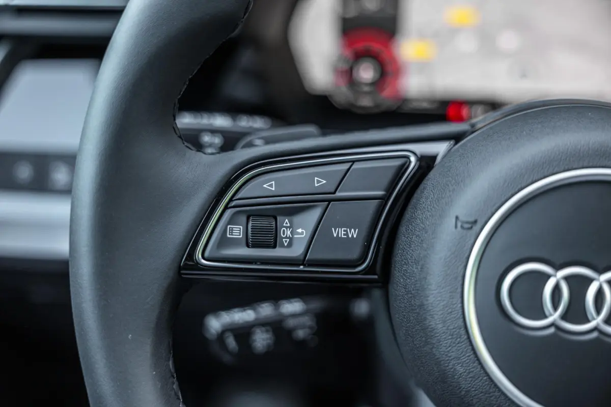 30 TFSI 115pk Advanced Edition | Assistentie Pakket