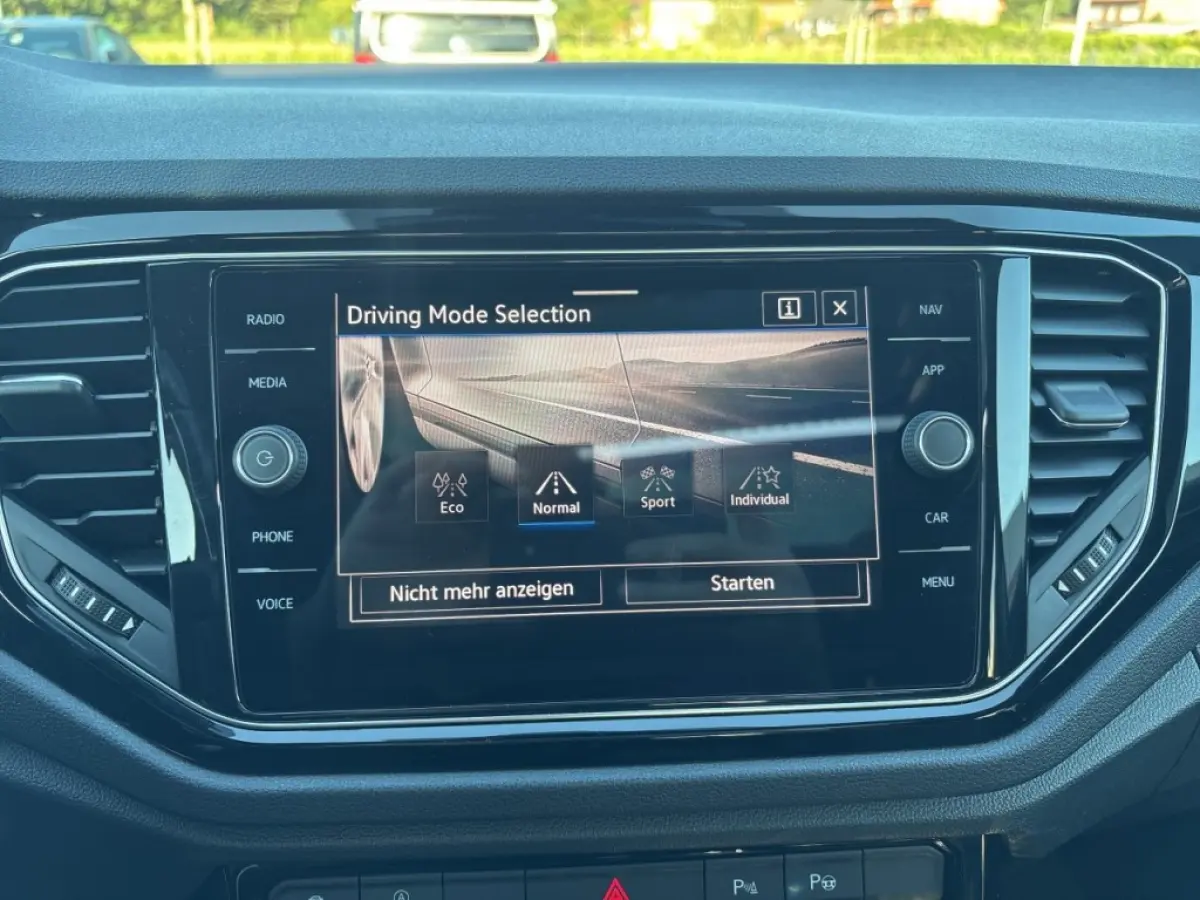 1.5 TSI DSG SPORT PANO-DAK/TREKHAAK/CAMERA/ELEK-KLEP/DIG-DASH/ACC/BEATS