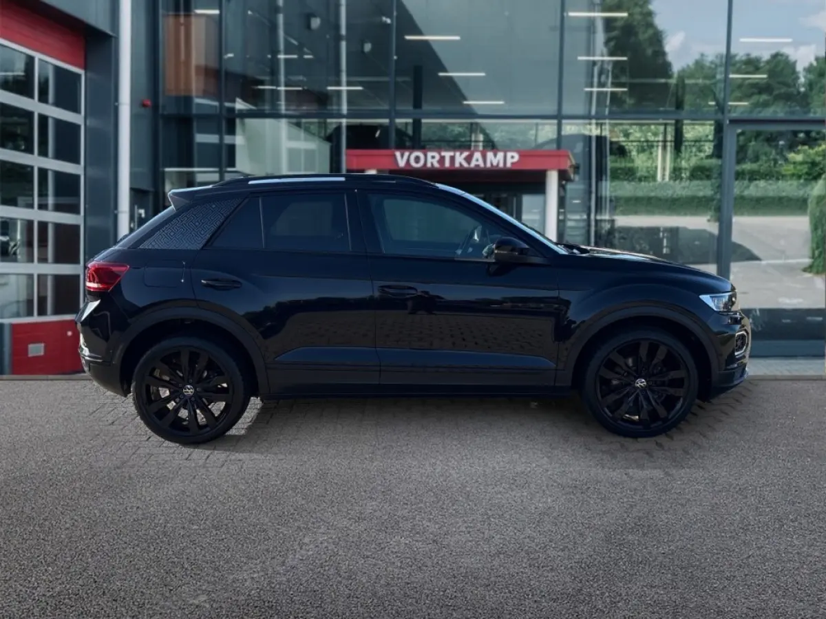 1.5 TSI DSG SPORT PANO-DAK/TREKHAAK/CAMERA/ELEK-KLEP/DIG-DASH/ACC/BEATS