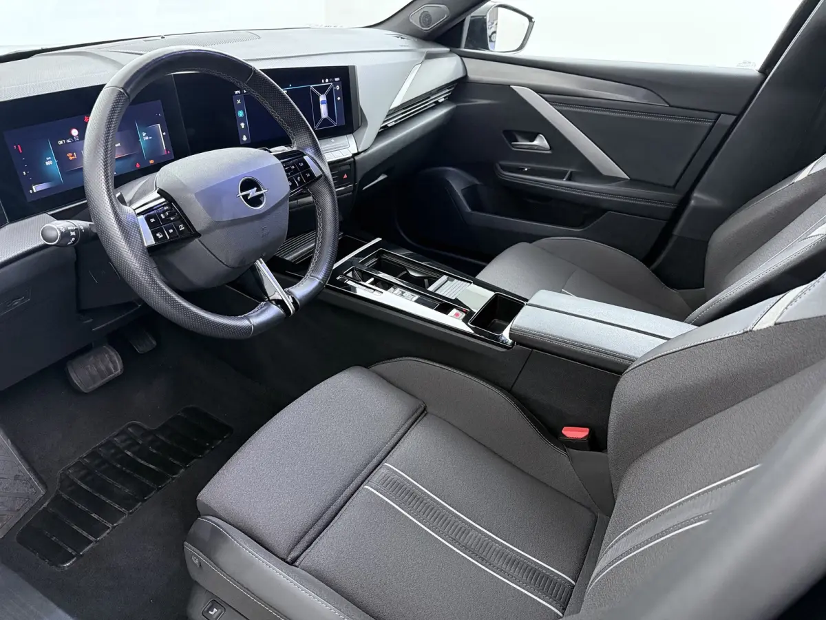 1.2 Turbo GS | Apple Carplay/Android Auto|telefoonintegratie premium | Cruise control adaptief met Stop&Go | Electronic climate controle