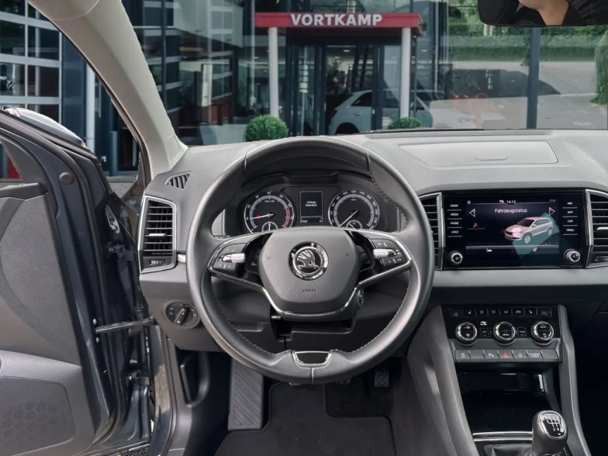 1.0 TSI CLEVER PDC/CRUISE/LED/STOELVERW-VOOR+ACHTER/CARPLAY
