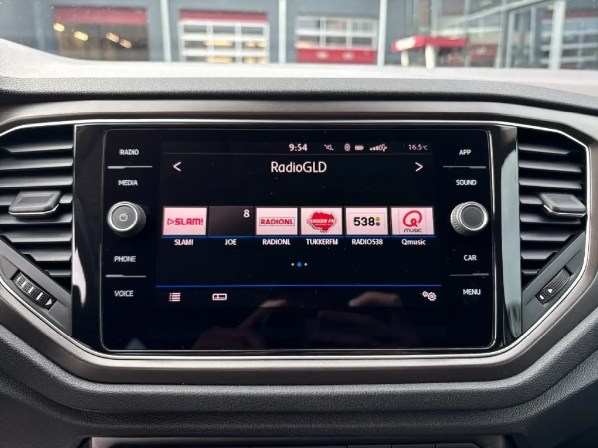1.0 TSI STYLE CAMERA/ACC/CLIMA/STOEL+STUURVERW/CARPLAY