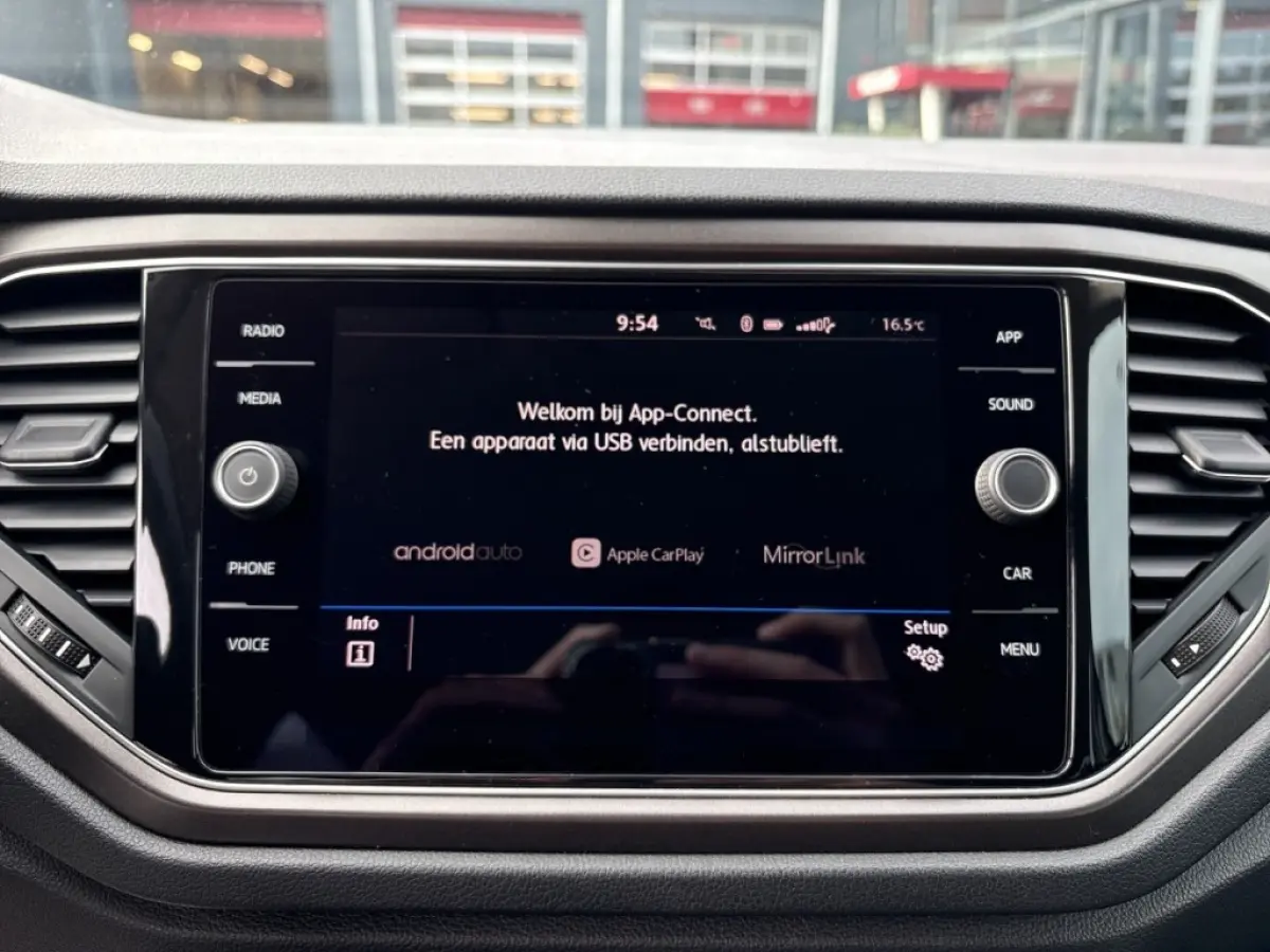 1.0 TSI STYLE CAMERA/ACC/CLIMA/STOEL+STUURVERW/CARPLAY