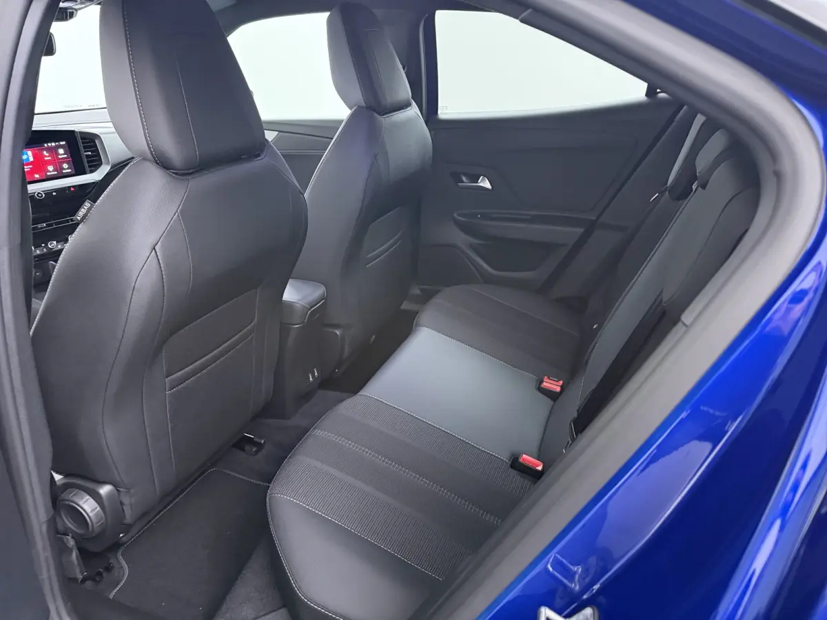 GS 54 kWh | 96% SOH | Apple Carplay / Android Auto | Adaptive Cruise Control | | Bluetooth Audio-Streaming | Buitenspiegel elektr. verstel- en verwarmbaar, electr. inklapbaar | DAB-Tuner (Ra
