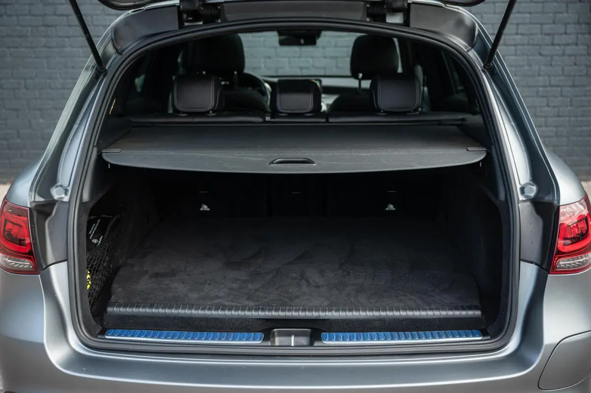 4MATIC AMG LINE PANO BURMESTER MEMORY TREKHAAK DISTRONIC