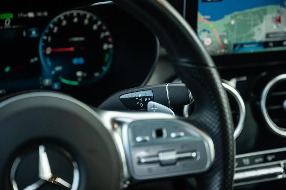 4MATIC AMG LINE PANO BURMESTER MEMORY TREKHAAK DISTRONIC