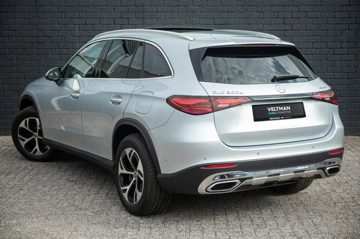 4MATIC Luxury Line PANORAMADAK TREKHAAK 360 CAMERA ADAPTIVE CRUISE